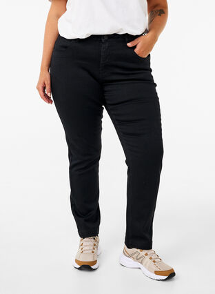 ZizziSchmale Passform Emily Jeans mit normaler Taille, Black, Model image number 2