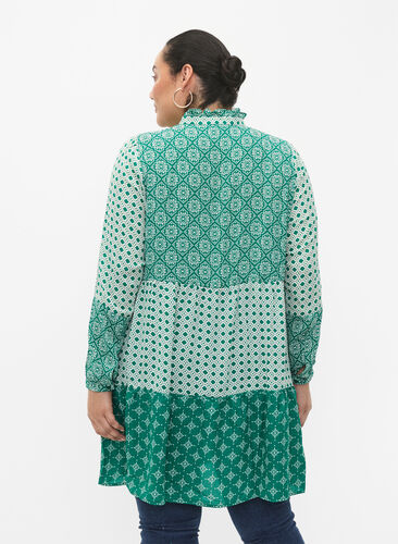 ZizziA-förmiges Kleid mit Mustern und Schnittlinien, Green AOP, Model image number 1