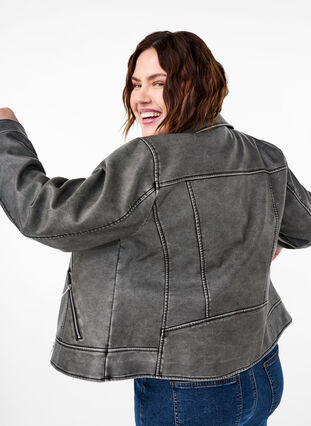 Zizzi Lederjacke aus Kunstleder im Used-Look, Dark Grey Wash, Model image number 1