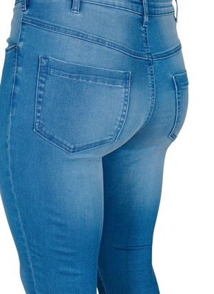 ZizziSuper Slim Amy Jeans mit hoher Taille, Light blue, Packshot image number 3