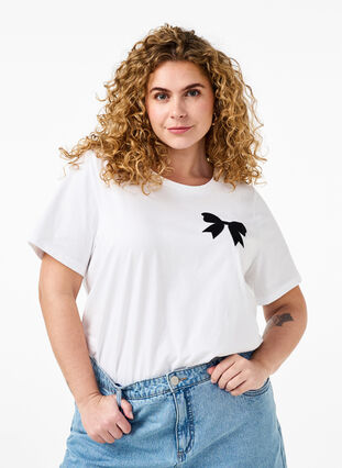 Zizzi T-Shirt aus Baumwolle mit Schleife, Bright Wh. W. Black , Model image number 0