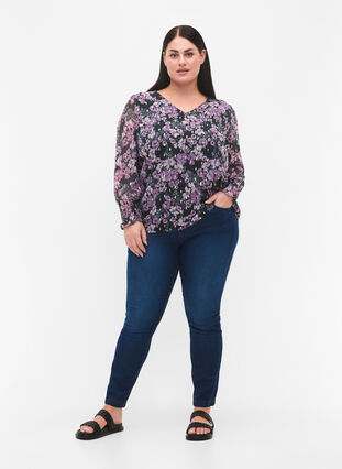 ZizziGeblümte Bluse mit langen Ärmeln und V-Ausschnitt, Black Small Fl. AOP, Model image number 2