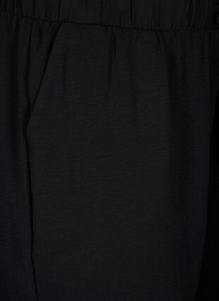 Zizzi Kurze Hose mit Taschen und elastischem Bund, Black, Packshot image number 2