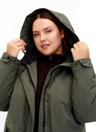 ZizziParka mit Kapuze und verstellbarer Taille, Black Olive, Model image number 2