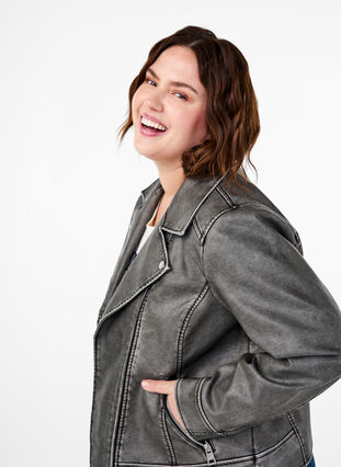 Zizzi Lederjacke aus Kunstleder im Used-Look, Dark Grey Wash, Model image number 2