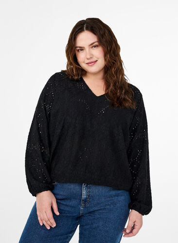 Zizzi Langärmelige Bluse mit V-Ausschnitt und Lochmuster, Black, Model image number 0