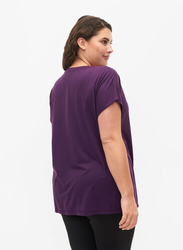 Zizzi Kurzarm Trainingsshirt, Purple Pennant, Model image number 1