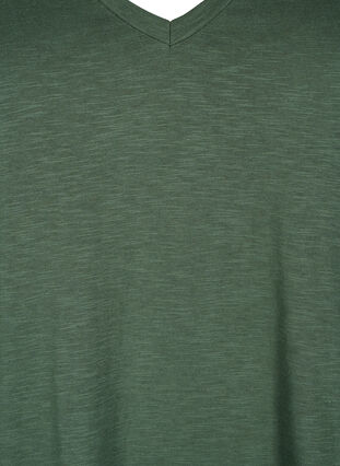Zizzi Kurzärmeliges Basic T-Shirt mit V-Ausschnitt, Thyme, Packshot image number 2