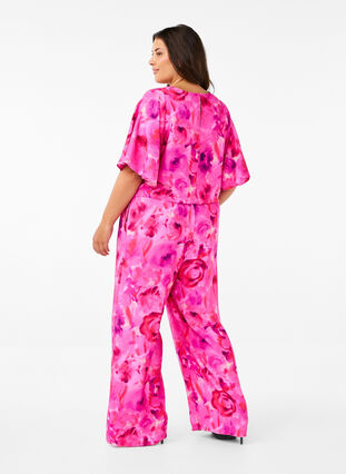 ZizziGeblümter Jumpsuit mit Fledermausärmeln, Pink Rose AOP, Model image number 2