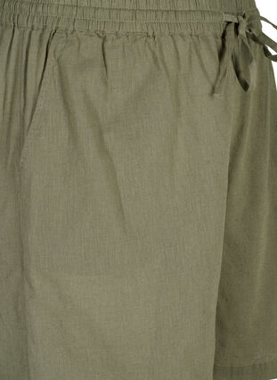 Weite kurze Hosen aus Baumwoll-Leinen-Mischgewebe, Deep Lichen Green, Packshot image number 2