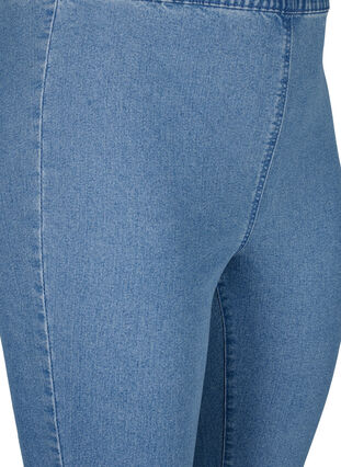 Zizzi FLASH - Hoch taillierte Capri-Hose aus Denim mit Slim Fit, Light Blue Denim, Packshot image number 2