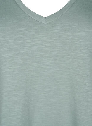 Zizzi Kurzärmliges Basic-T-Shirt mit V-Ausschnitt, Chinois Green, Packshot image number 2