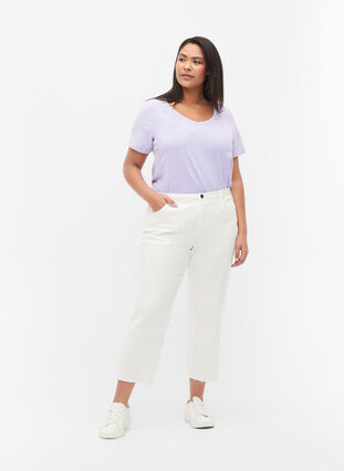 Zizzi Einfarbiges basic T-Shirt aus Baumwolle, Lavender, Model image number 2
