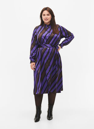 ZizziHemdblusenkleid aus Satin mit diagonalen Streifen, Stripe AOP, Model image number 3