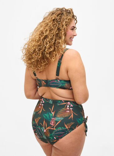 Zizzi Gedruckte Bikini-Unterteile mit einer hohen Taille, Boheme Palm Aop , Model image number 1