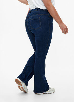 ZizziEllen Bootcut-Jeans mit hoher Taille., Dark Blue, Model image number 3