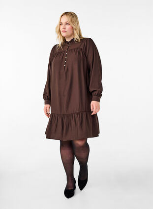 ZizziKurzes Kleid mit Rüschenkragen, Seal Brown, Model image number 2