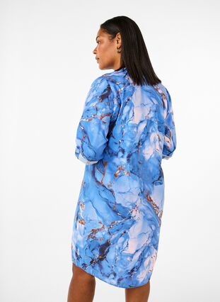 ZizziHemdkleid aus Viskose mit Marmordruck, Palace Blue AOP, Model image number 1