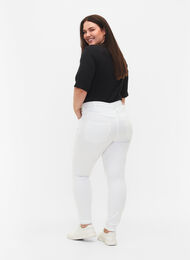 Super Slim Amy Jeans mit hoher Taille, White, Model