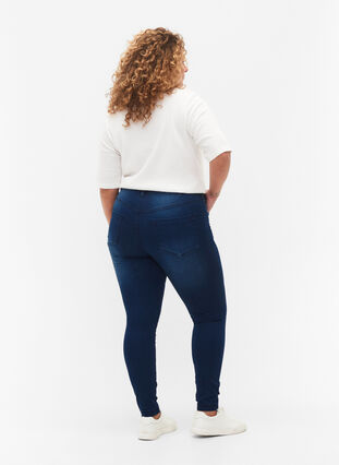 ZizziSuper Slim Amy Jeans mit hoher Taille, Blue Denim, Model image number 1