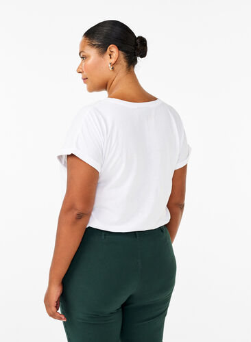 Zizzi Kurzärmeliges T-Shirt aus einer Baumwollmischung, Bright White, Model image number 1