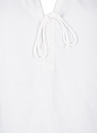 Zizzi Kurzarmbluse aus Viskose mit Rüschendetails, Bright White, Packshot image number 2