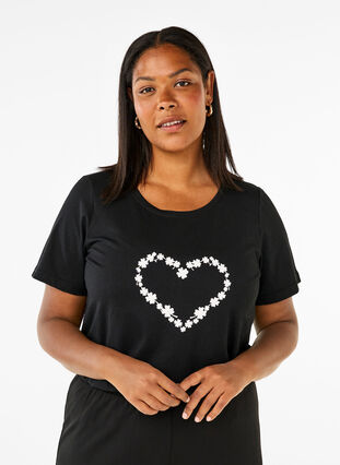 Zizzi FLASH - T-Shirt mit Motiv, Black Flower Heart , Model image number 0