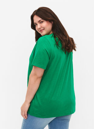 ZizziKurzärmliges Basic-T-Shirt mit V-Ausschnitt, Jolly Green, Model image number 1