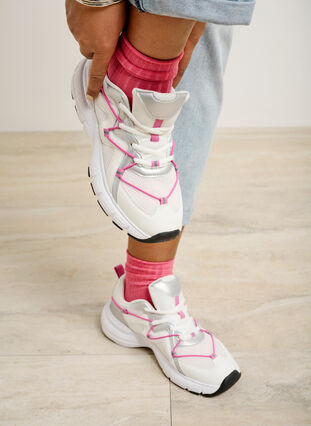 ZizziWeite M Sneakers mit kontrastierender Schnürung, White w. Pink, Image image number 0