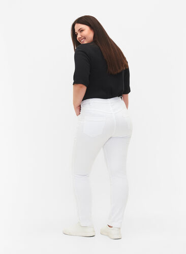 ZizziSchmale Passform Emily Jeans mit normaler Taille, White, Model image number 1