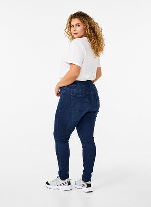 ZizziSuper schlanke Bea Jeans mit extra hoher Taille, Dark Blue, Model image number 1