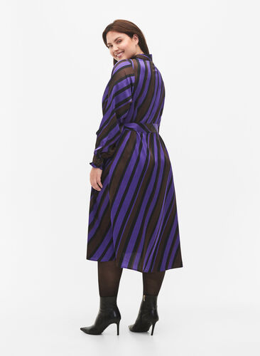 ZizziHemdblusenkleid aus Satin mit diagonalen Streifen, Stripe AOP, Model image number 1